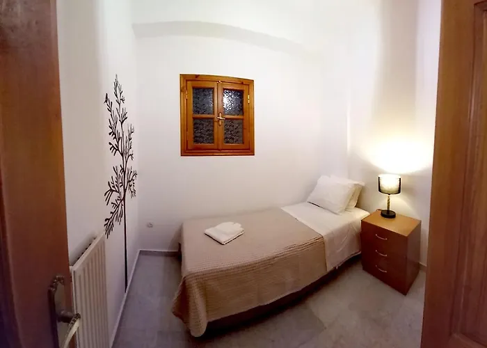 Apartament On The Road House Apérathos